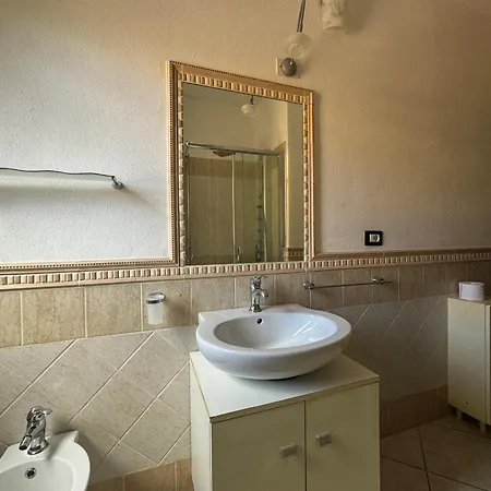 Appartement Pm 20 Via Alessandro Nanni