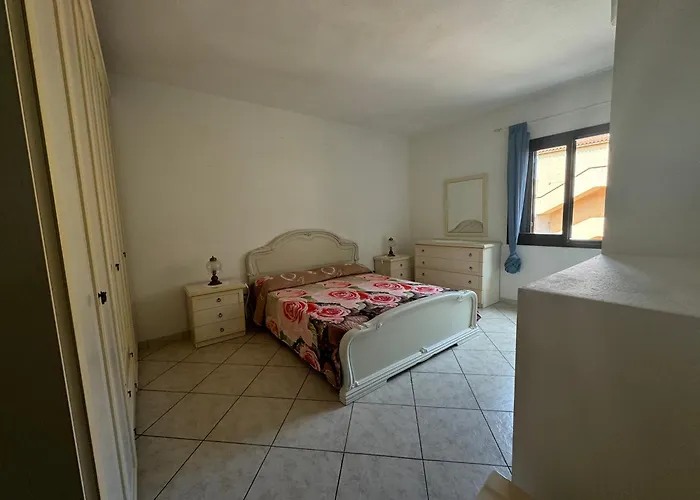 Pm 20 Via Alessandro Nanni オルビア