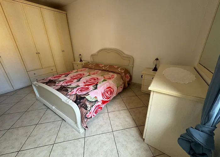 Pm 20 Via Alessandro Nanni アパート オルビア